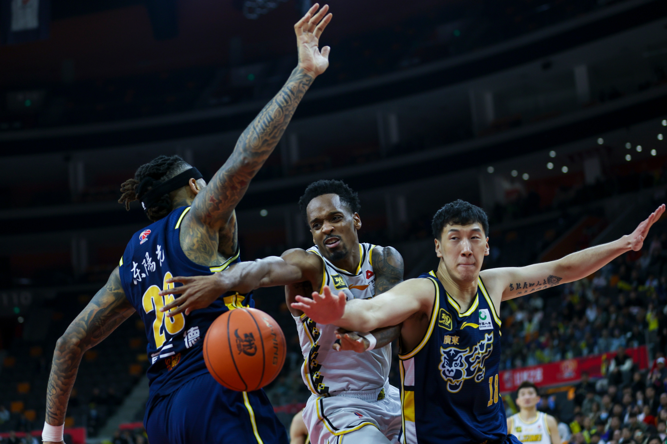 加时末段辽宁本钢豪取连胜——NBA总决赛节点到来;话题不断;临场指挥获称赞的简单介绍 加时末段辽宁本钢豪取连胜——NBA总决赛节点到来;话题不断;临场指挥获称赞的简单介绍